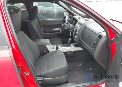 2009 Ford Escape Xlt from USA, damaged, VIN 1FMCU03739KA29175